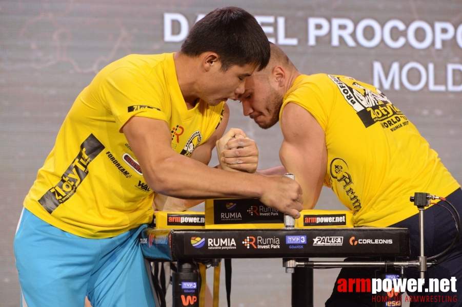 Zloty Tur 2017 - left hand finals # Siłowanie na ręce # Armwrestling # Armpower.net