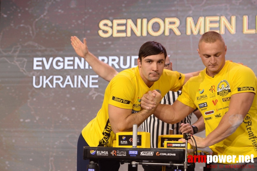 Zloty Tur 2017 - left hand finals # Armwrestling # Armpower.net