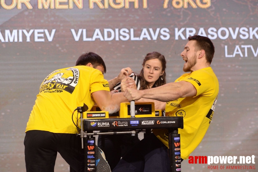 Zloty Tur 2017 - right hand finals # Aрмспорт # Armsport # Armpower.net