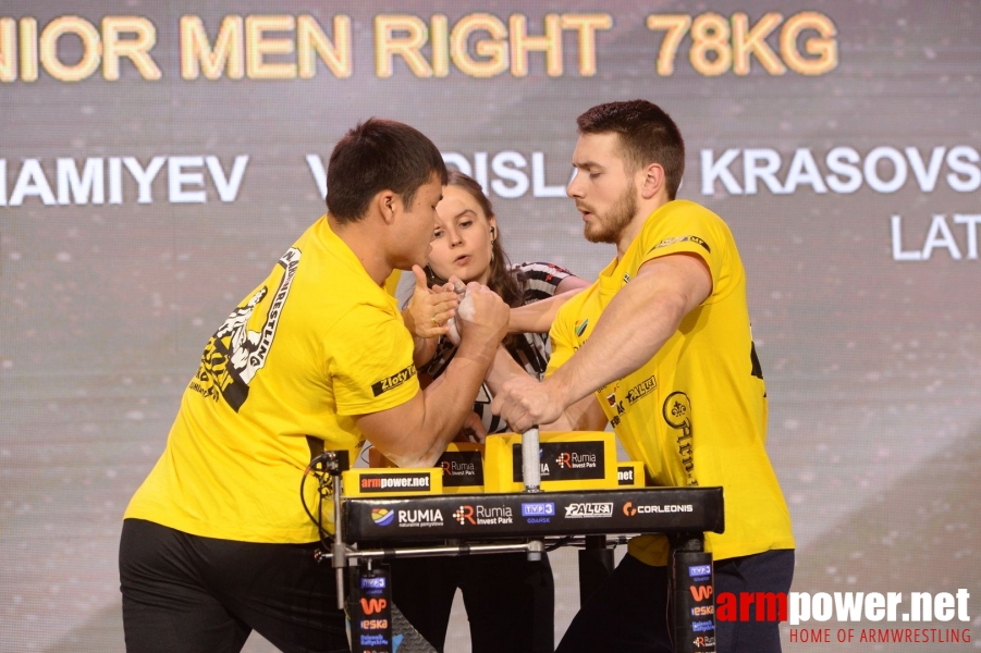 Zloty Tur 2017 - right hand finals # Armwrestling # Armpower.net