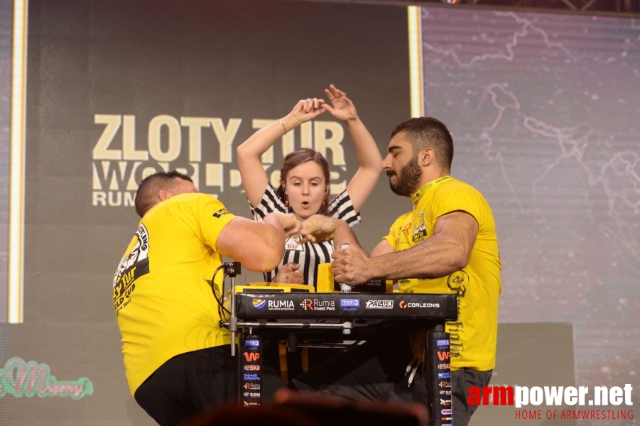 Zloty Tur 2017 - right hand finals # Siłowanie na ręce # Armwrestling # Armpower.net