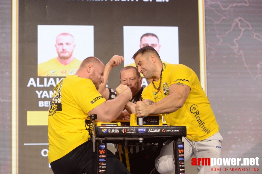 Zloty Tur 2017 - right hand finals # Siłowanie na ręce # Armwrestling # Armpower.net