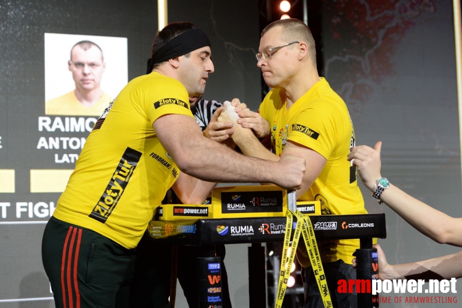 Zloty Tur 2017 - left hand eliminations # Armwrestling # Armpower.net