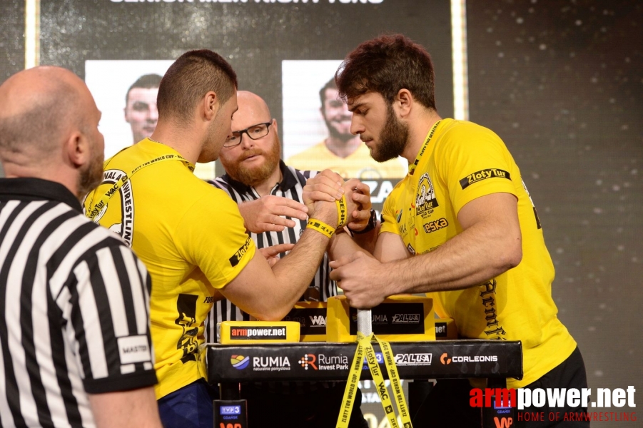 Zloty Tur 2017 - right hand eliminations # Armwrestling # Armpower.net