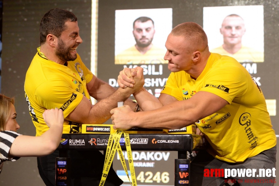 Zloty Tur 2017 - right hand eliminations # Siłowanie na ręce # Armwrestling # Armpower.net