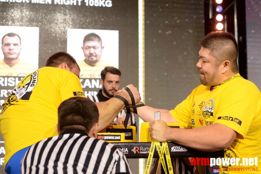 Zloty Tur 2017 - right hand eliminations # Armwrestling # Armpower.net