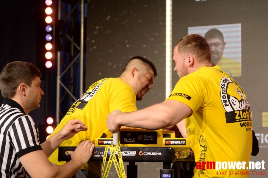 Zloty Tur 2017 - right hand eliminations # Siłowanie na ręce # Armwrestling # Armpower.net