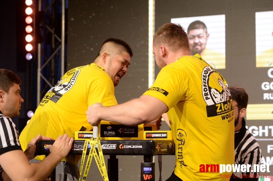 Zloty Tur 2017 - right hand eliminations # Siłowanie na ręce # Armwrestling # Armpower.net