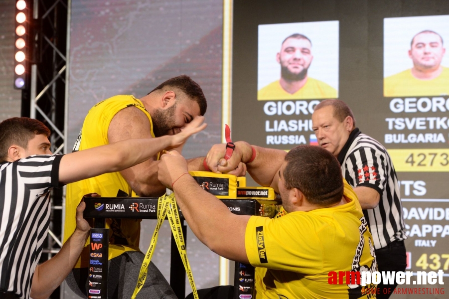 Zloty Tur 2017 - right hand eliminations # Armwrestling # Armpower.net