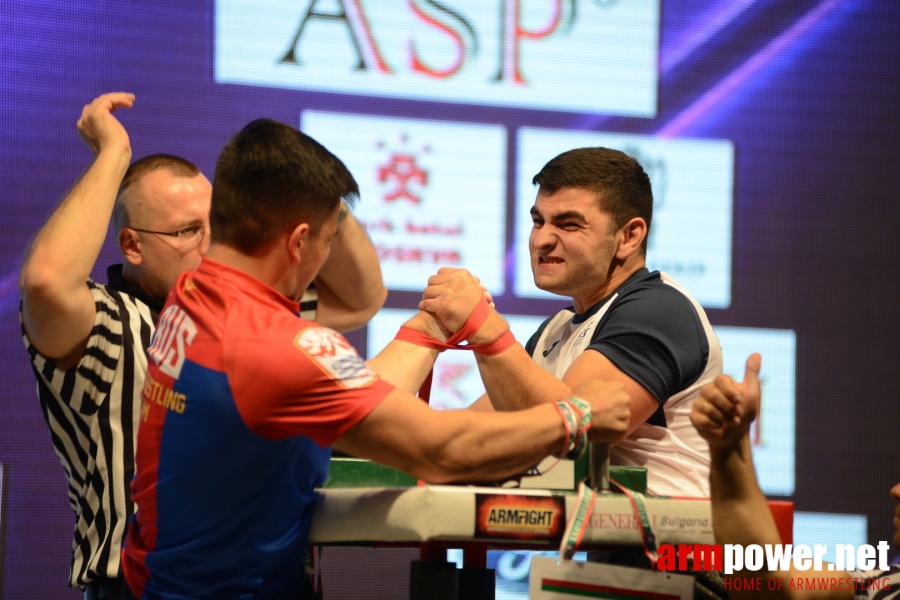 EuroArm2018 - day1 - juniors left hand # Armwrestling # Armpower.net