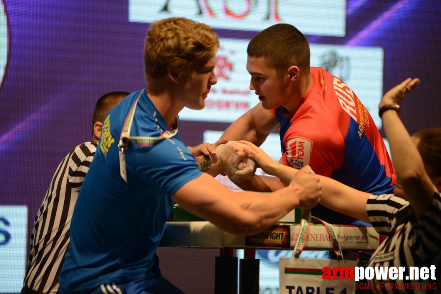 EuroArm2018 - day1 - juniors left hand # Siłowanie na ręce # Armwrestling # Armpower.net