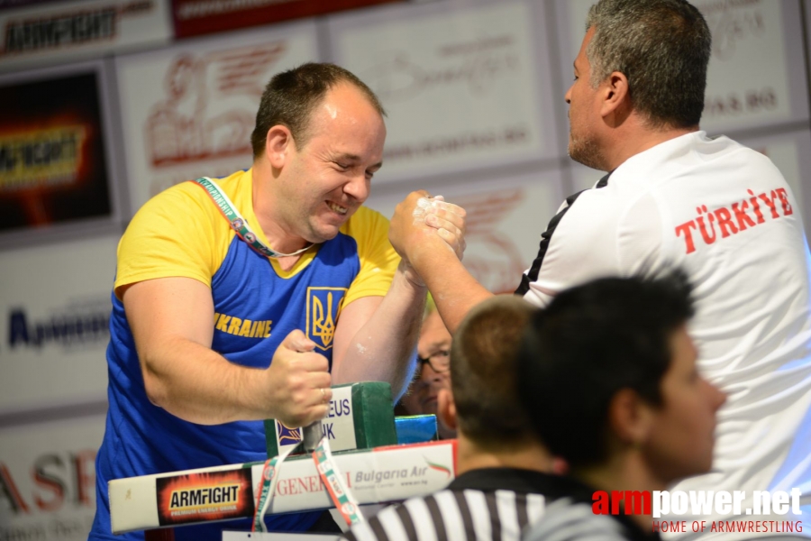 EuroArm2018 - day3 -disabled and masters left hand # Armwrestling # Armpower.net