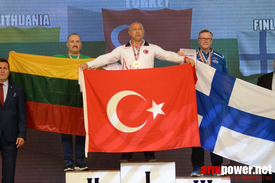 EuroArm2018 - day5 - seniors left # Armwrestling # Armpower.net