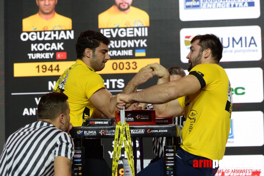 Zloty Tur 2018 - eliminations right hand # Armwrestling # Armpower.net