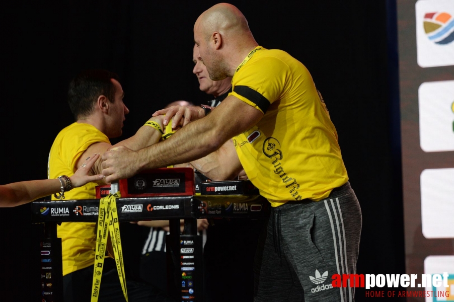 Zloty Tur 2018 - eliminations right hand # Armwrestling # Armpower.net