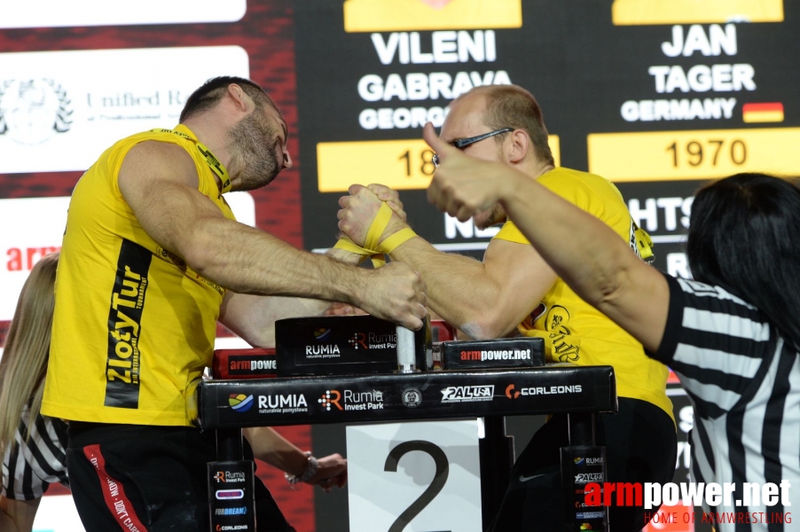 Zloty Tur 2018 - eliminations left hand # Siłowanie na ręce # Armwrestling # Armpower.net