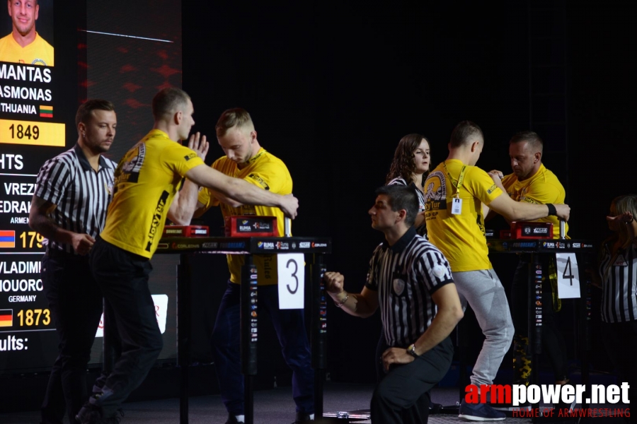 Zloty Tur 2018 - eliminations left hand # Armwrestling # Armpower.net