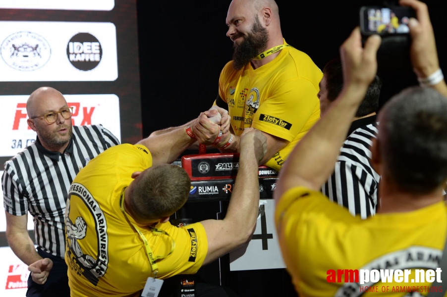 Zloty Tur 2018 - eliminations left hand # Armwrestling # Armpower.net