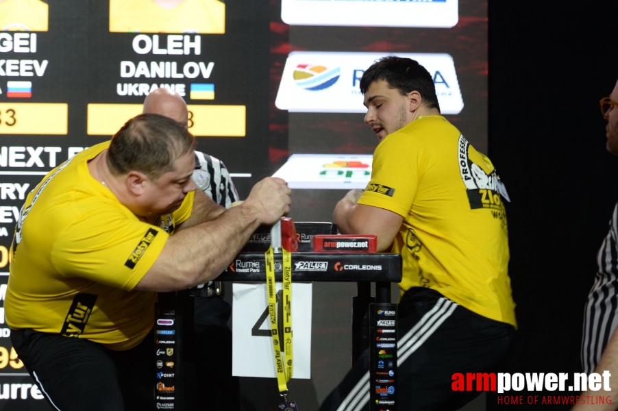 Zloty Tur 2018 - eliminations left hand # Siłowanie na ręce # Armwrestling # Armpower.net