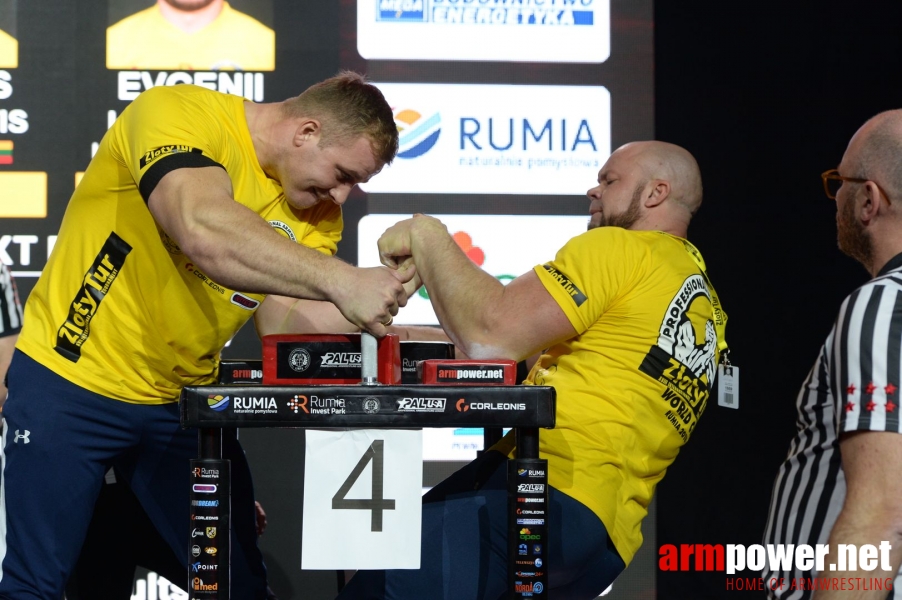 Zloty Tur 2018 - eliminations left hand # Armwrestling # Armpower.net