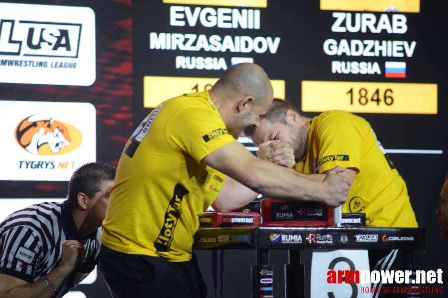 Zloty Tur 2018 - eliminations left hand # Armwrestling # Armpower.net