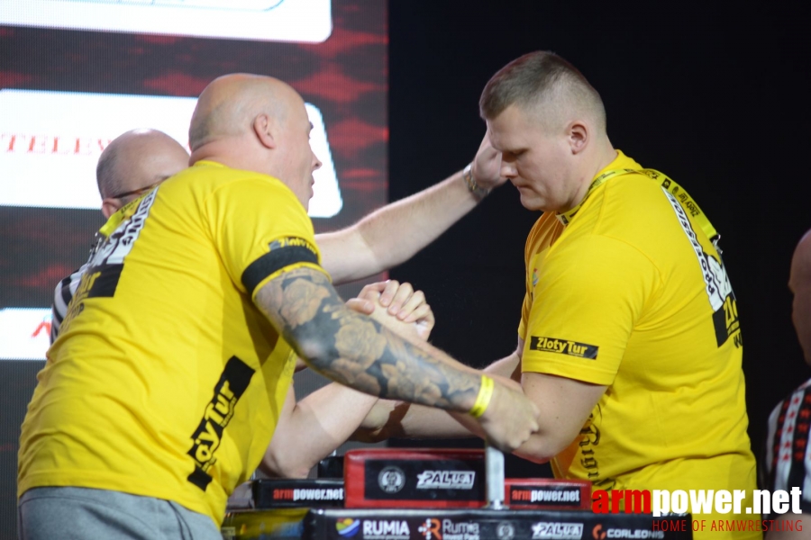 Zloty Tur 2018 - eliminations left hand # Armwrestling # Armpower.net