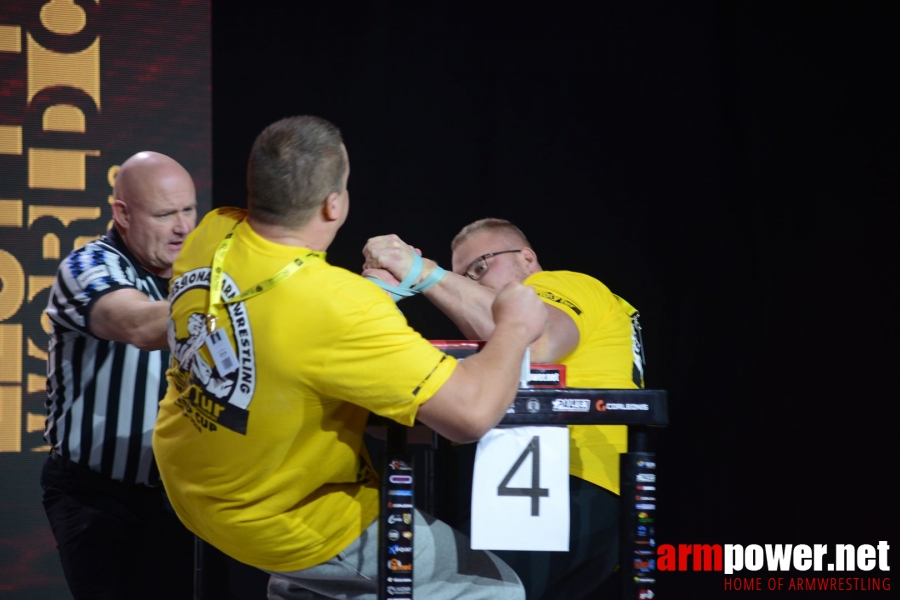 Zloty Tur 2018 - eliminations left hand # Siłowanie na ręce # Armwrestling # Armpower.net