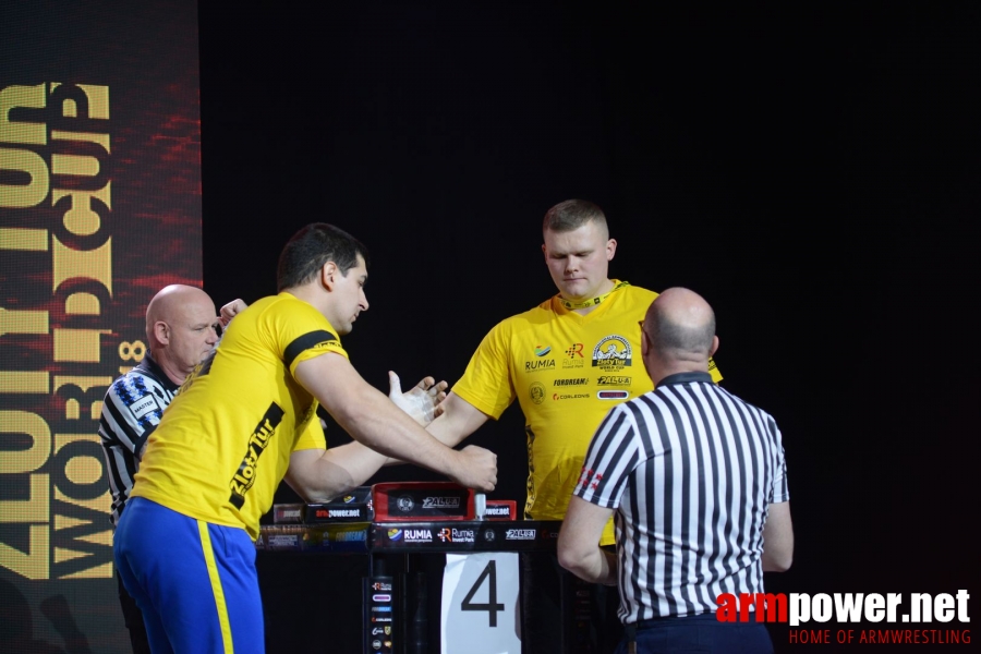 Zloty Tur 2018 - eliminations left hand # Armwrestling # Armpower.net