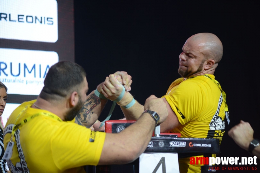 Zloty Tur 2018 - eliminations left hand # Armwrestling # Armpower.net