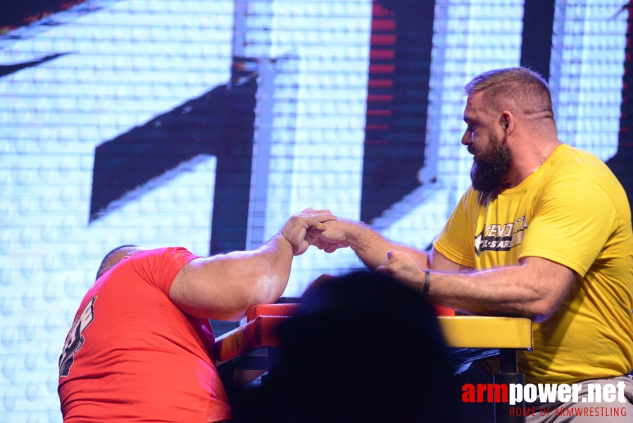 TOP-8 - Round 1 - Malaysia # Armwrestling # Armpower.net