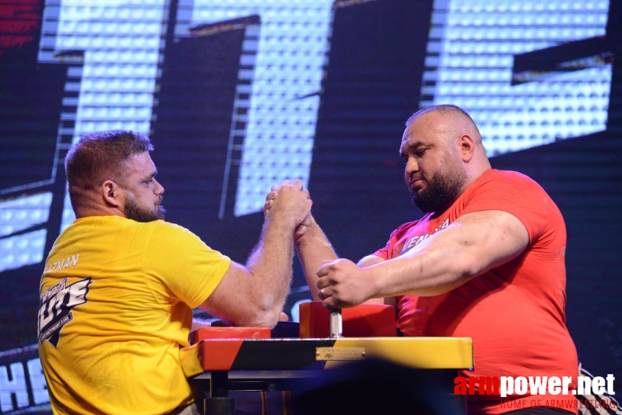 TOP-8 - Round 1 - Malaysia # Armwrestling # Armpower.net