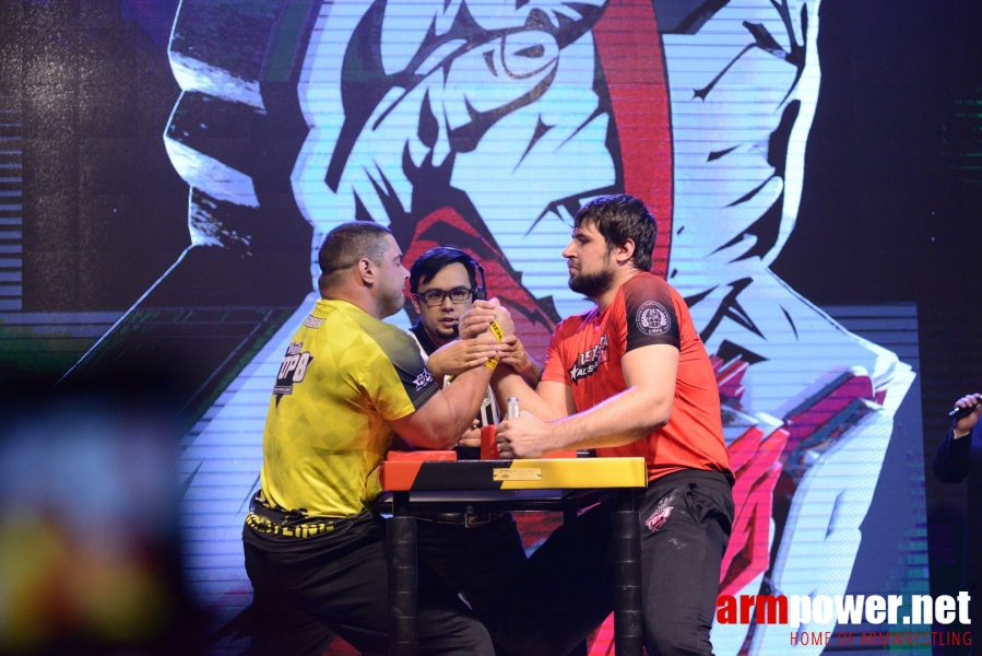 TOP-8 - Round 1 - Malaysia # Siłowanie na ręce # Armwrestling # Armpower.net