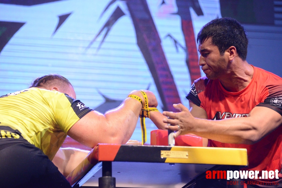 TOP-8 - Round 1 - Malaysia # Siłowanie na ręce # Armwrestling # Armpower.net