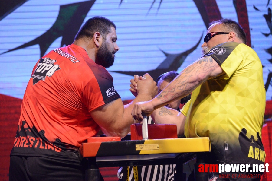 TOP-8 - Round 1 - Malaysia # Armwrestling # Armpower.net