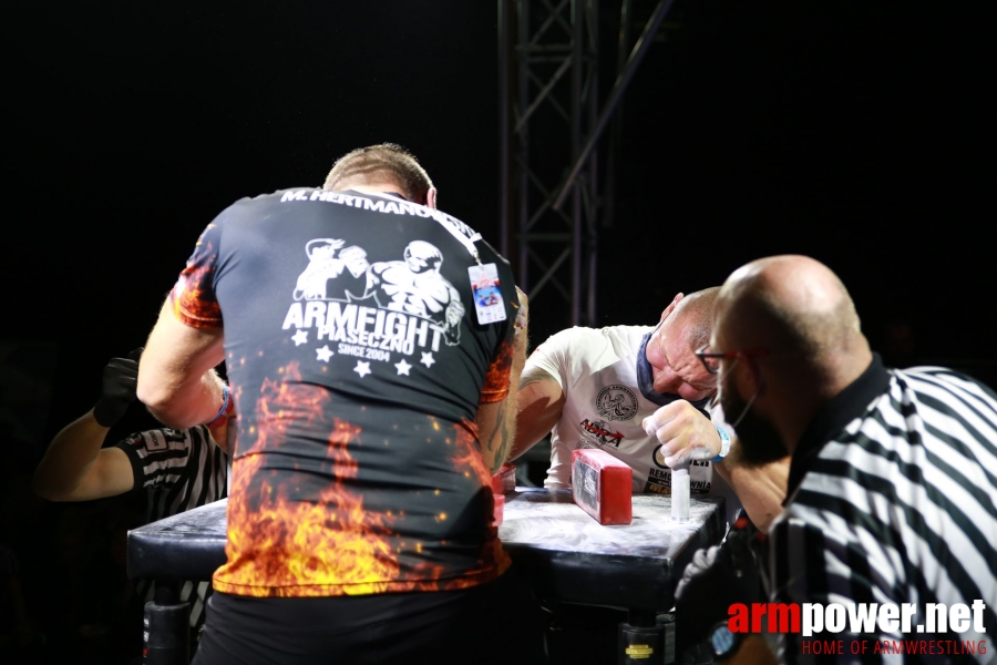 XX MISTRZOSTWA POLSKI W SIŁOWANIU NA RĘCE # Siłowanie na ręce # Armwrestling # Armpower.net