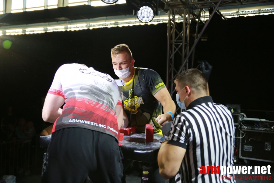 XX MISTRZOSTWA POLSKI W SIŁOWANIU NA RĘCE # Siłowanie na ręce # Armwrestling # Armpower.net