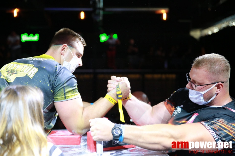 XX MISTRZOSTWA POLSKI W SIŁOWANIU NA RĘCE # Siłowanie na ręce # Armwrestling # Armpower.net