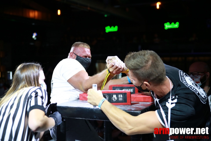 XX MISTRZOSTWA POLSKI W SIŁOWANIU NA RĘCE # Armwrestling # Armpower.net